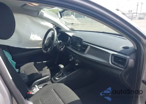 2023 Kia Rio 5-Door S z USA, uszkodzony, nr VIN 3KPA25AD9PE520437